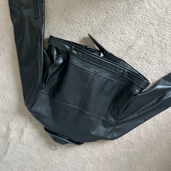 SOLD - Picture 5 of 5